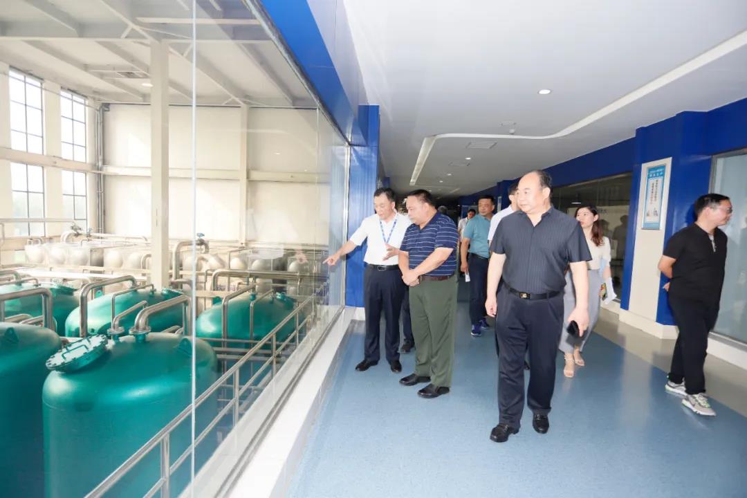 快訊 | 河南省人民政府食品安全委員會辦公室第三批食品安全示范區驗收組領導蒞臨花花牛乳業集團驗收食品安全示范區建設情況 快訊 | 河南省人民政府食品安全委員會辦公室第三批食品安全示范區驗收組領導蒞臨花花牛乳業集團驗收食品安全示范區建設情況