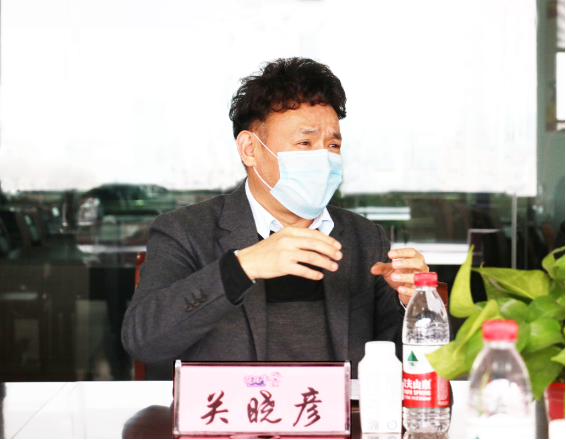 省委統(tǒng)戰(zhàn)部副部長張紅林一行蒞臨花花牛乳業(yè)集團 調研復工復產暨二七區(qū)民營經(jīng)濟發(fā)展工作座談會 省委統(tǒng)戰(zhàn)部副部長張紅林一行蒞臨花花牛乳業(yè)集團 調研復工復產暨二七區(qū)民營經(jīng)濟發(fā)展工作座談會