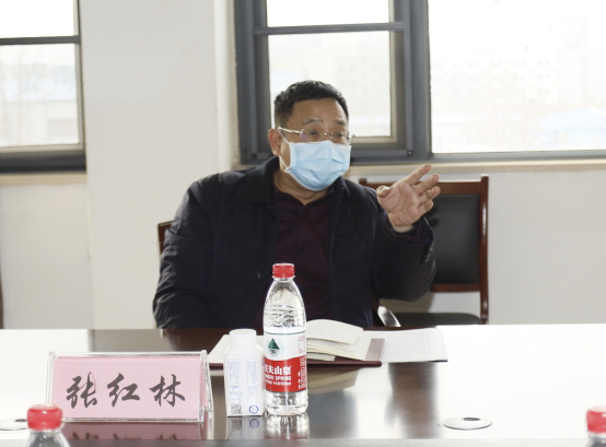 省委統(tǒng)戰(zhàn)部副部長張紅林一行蒞臨花花牛乳業(yè)集團 調研復工復產暨二七區(qū)民營經(jīng)濟發(fā)展工作座談會 省委統(tǒng)戰(zhàn)部副部長張紅林一行蒞臨花花牛乳業(yè)集團 調研復工復產暨二七區(qū)民營經(jīng)濟發(fā)展工作座談會