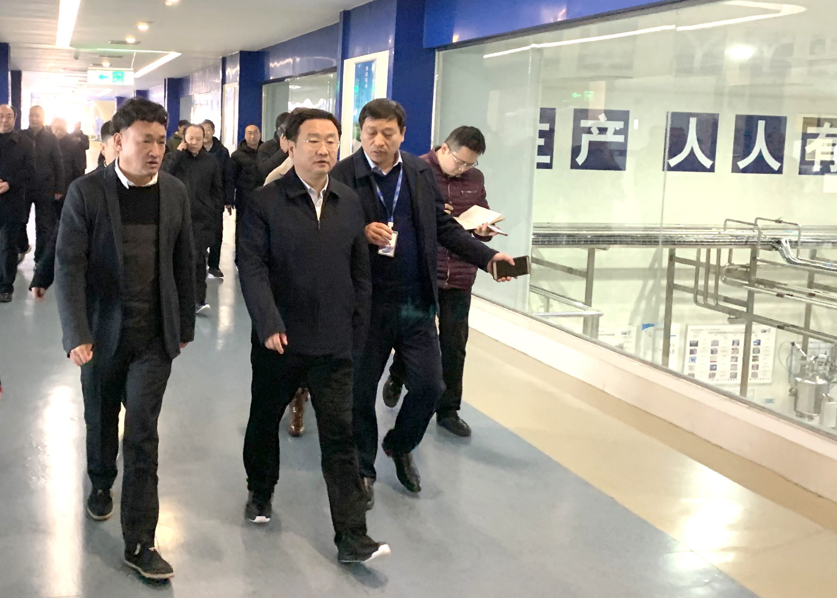 鄭州市委副書記、市長王新偉蒞臨花花牛乳業(yè)集團(tuán)調(diào)研 鄭州市委副書記、市長王新偉蒞臨花花牛乳業(yè)集團(tuán)調(diào)研