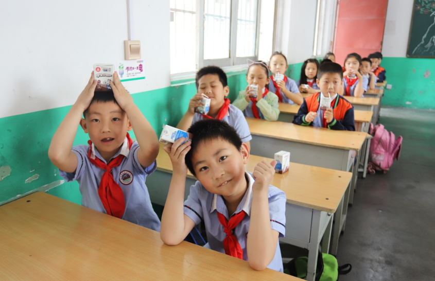 花花牛|六一關愛兒童，讓愛灑滿人間