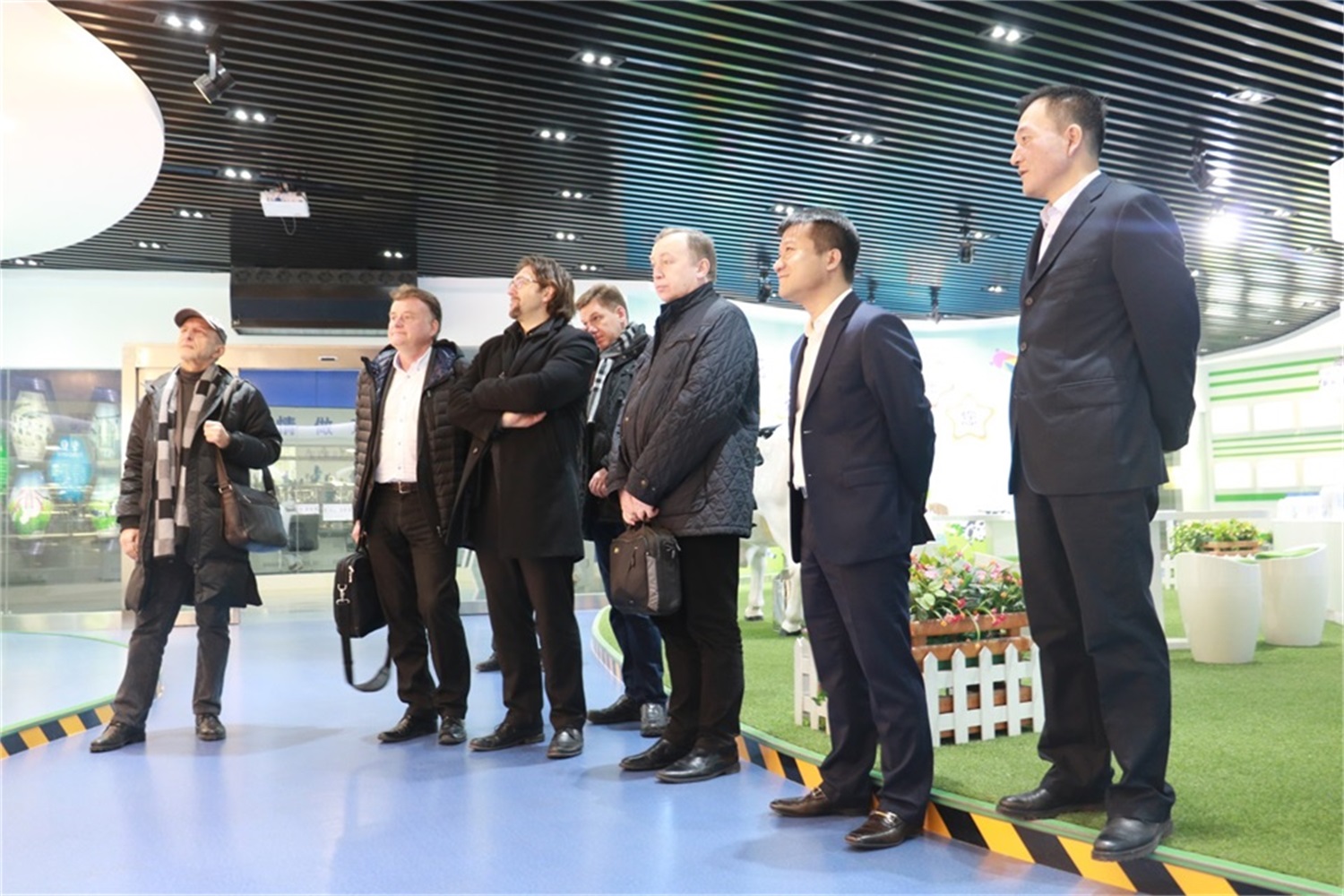 波蘭BZK集團(tuán)參觀訪問花花牛 波蘭BZK集團(tuán)參觀訪問花花牛